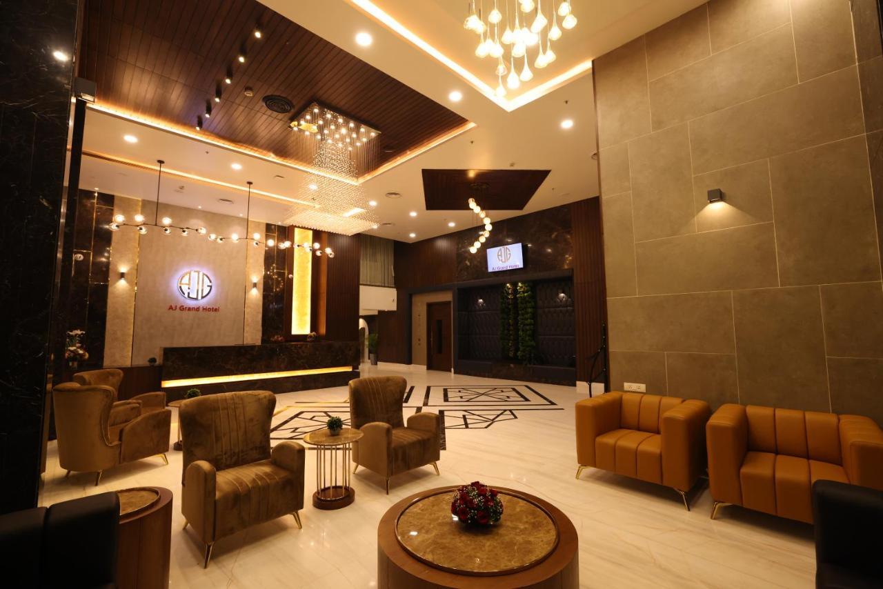 Aj Grand Hotel Mangalore Dış mekan fotoğraf