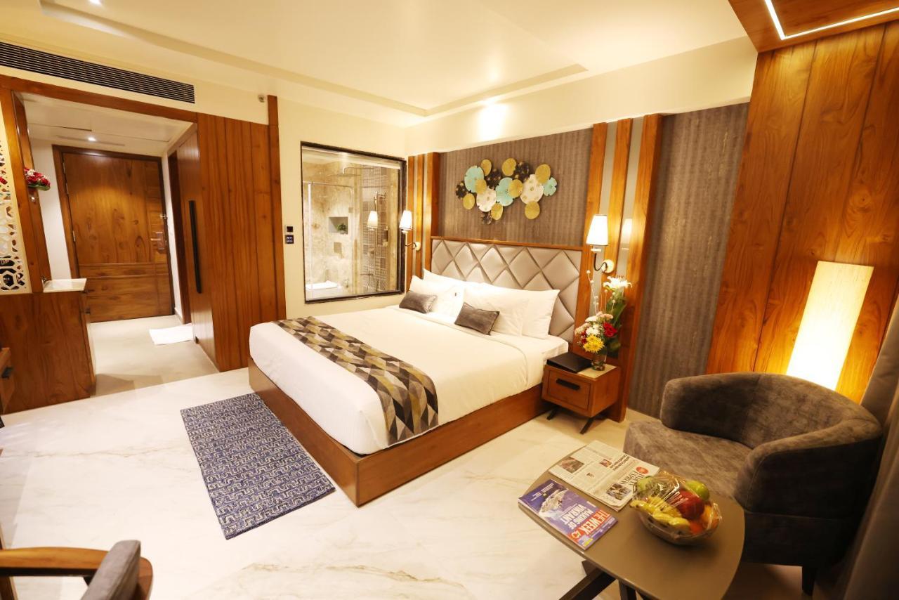 Aj Grand Hotel Mangalore Dış mekan fotoğraf